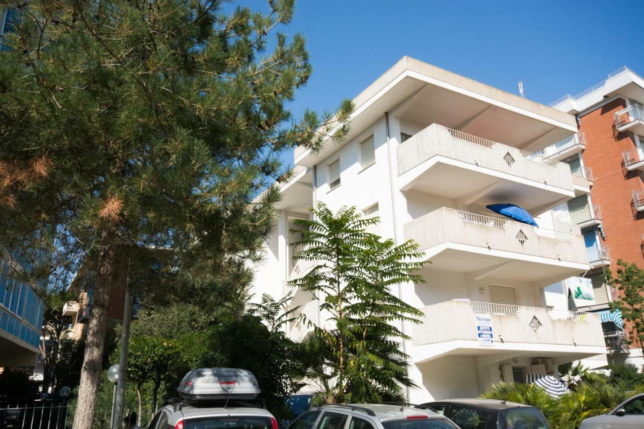 Sirena Apartments Лідо-дельї-Естензі Екстер'єр фото